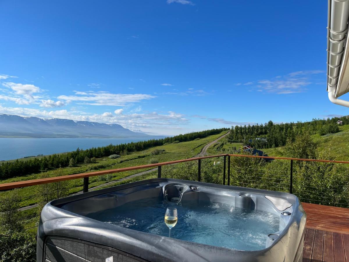 Вилла Akureyri - Cabin With An Amazing View Экстерьер фото